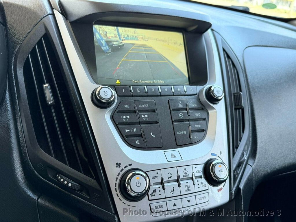 2016 Chevrolet Equinox LT photo 15