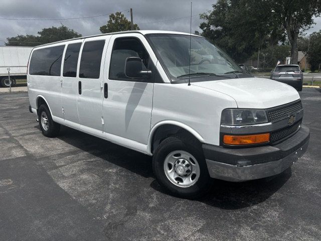 2016 Chevrolet EXPRESS 15 PASSENGER  - 23071872 - 1