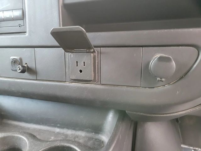 2016 Chevrolet Express 2500 Cargo Van 3D - 22940762 - 12