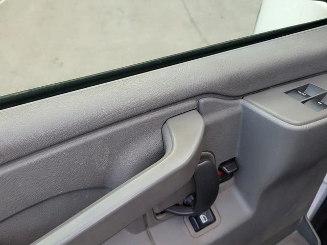 2016 Chevrolet Express 2500 Cargo Van 3D - 22940762 - 16