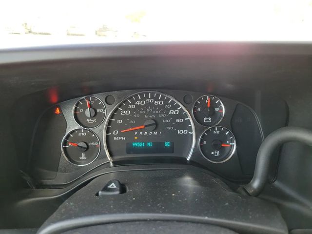 2016 Chevrolet Express 3500 Passenger LS Extended Van 3D - 23031807 - 11