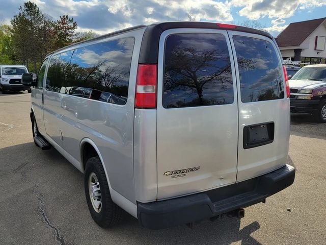2016 Chevrolet Express 3500 Passenger LS Extended Van 3D - 23031807 - 2