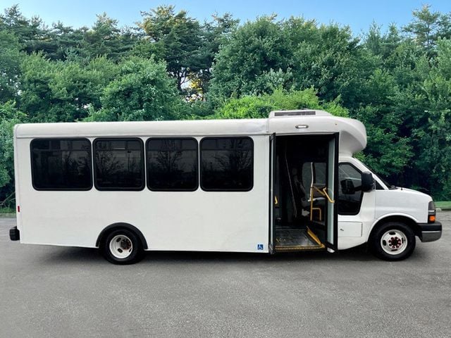 2016 Chevrolet Express 4500 Arboc Non-CDL Wheelchair Shuttle Bus For Adults Seniors Churches Handicapped Transport - 22648519 - 11