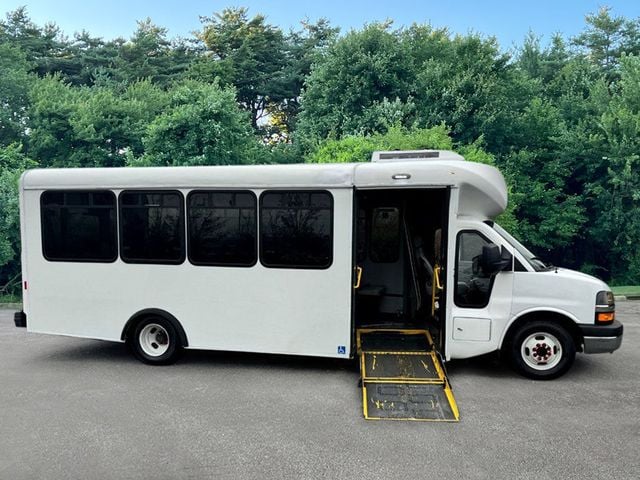 2016 Chevrolet Express 4500 Arboc Non-CDL Wheelchair Shuttle Bus For Adults Seniors Churches Handicapped Transport - 22648519 - 12