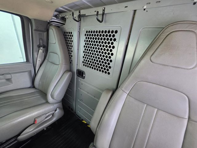 2016 Chevrolet Express Cargo Van RWD 2500 135" - 23041887 - 9