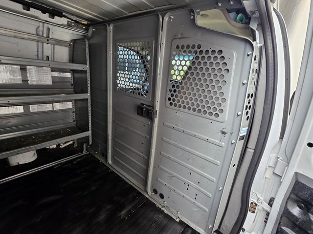 2016 Chevrolet Express Cargo Van RWD 2500 135" - 23041887 - 10