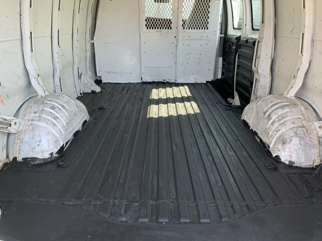 2016 Chevrolet Express Cargo Van RWD 2500 135" 1-Owner - 23069095 - 4