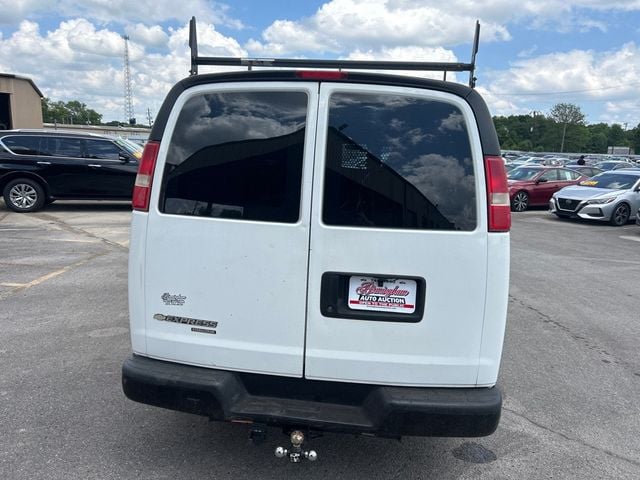 2016 Chevrolet Express 2500 Extended Work Van HD's photo