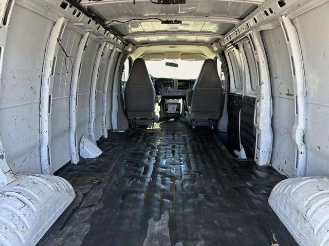 2016 Chevrolet Express Cargo Van RWD 2500 155" - 22989542 - 11