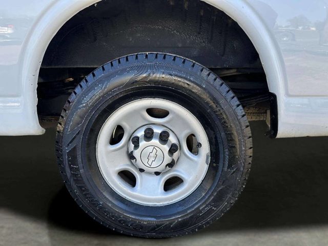 2016 Chevrolet Express Cargo Van RWD 2500 155" - 22989542 - 29
