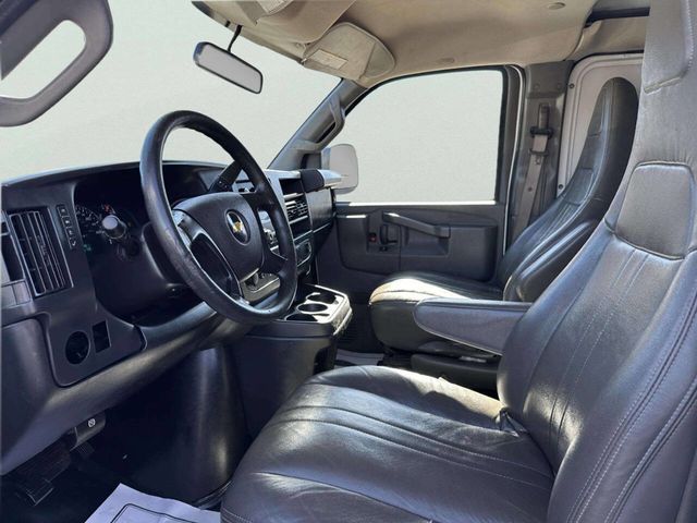 2016 Chevrolet Express Cargo Van RWD 2500 155" - 22989542 - 8