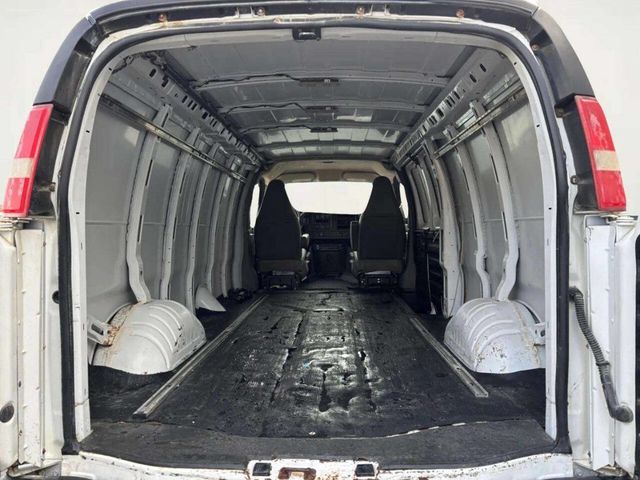 2016 Chevrolet Express Cargo Van RWD 3500 155" - 23005512 - 11