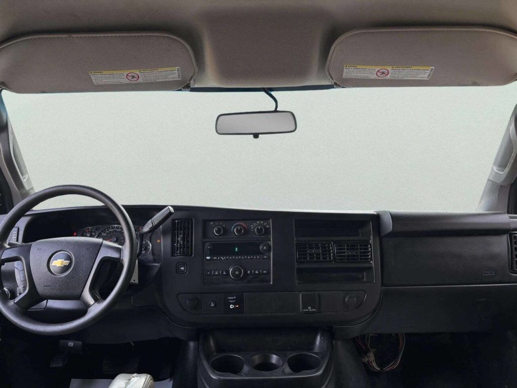 2016 Chevrolet Express Cargo Van RWD 3500 155" - 23005512 - 18