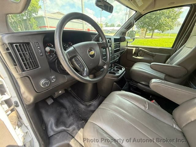 2016 Chevrolet Express Cargo Van RWD 3500 155" - 23049804 - 8