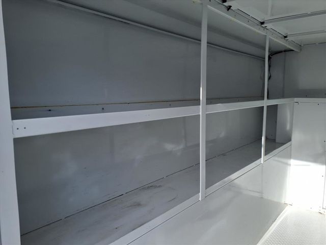 2016 Chevrolet Express Commercial Cutaway 3500 Van 139" - 22950730 - 20