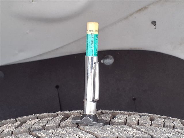 2016 Chevrolet Express Commercial Cutaway 3500 Van 139" - 22950730 - 34