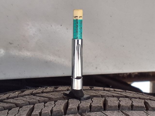 2016 Chevrolet Express Commercial Cutaway 3500 Van 139" - 22950730 - 38