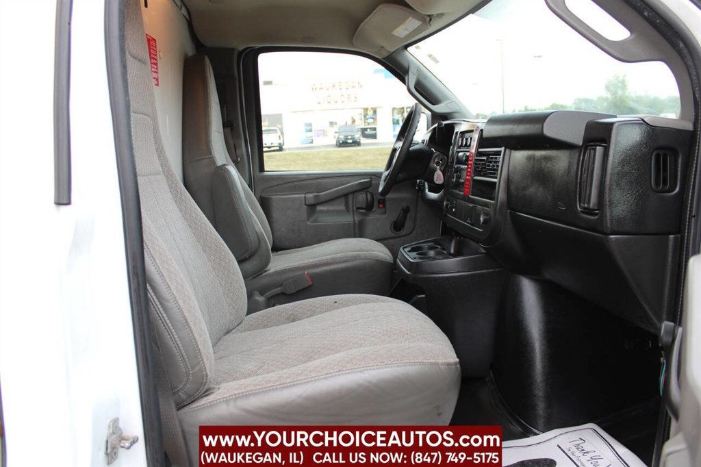 2016 Chevrolet Express Commercial Cutaway 3500 Van 139" - 22986763 - 26