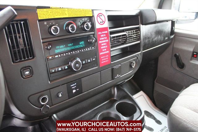 2016 Chevrolet Express Commercial Cutaway 3500 Van 139" - 22986763 - 33