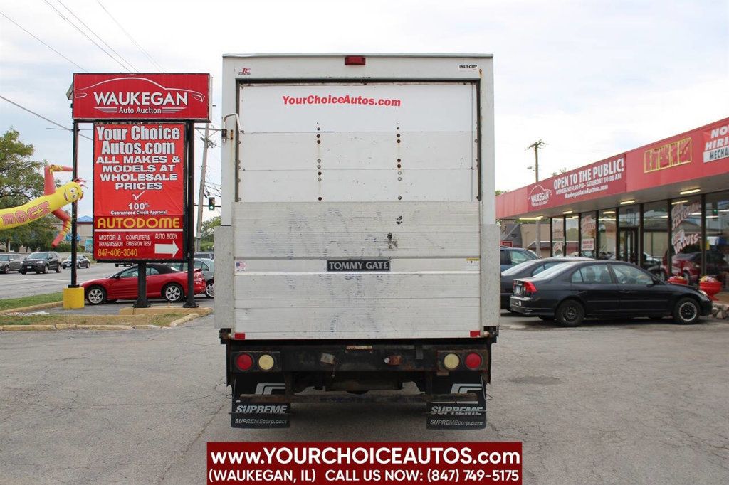 2016 Chevrolet Express Commercial Cutaway 3500 Van 139" - 22986763 - 5