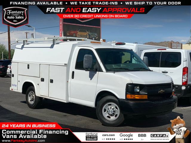 2016 Chevrolet Express Commercial Cutaway 3500 Van 139" Express V8 Commercial Cutaway Utility Van - 22551049 - 0