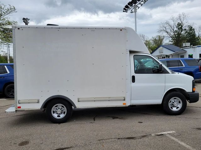 2016 Chevrolet Express Commercial Cutaway Cutaway Van 2D - 23028671 - 2