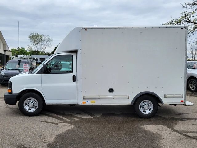 2016 Chevrolet Express Commercial Cutaway Cutaway Van 2D - 23028671 - 6
