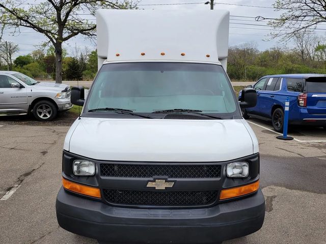 2016 Chevrolet Express Commercial Cutaway Cutaway Van 2D - 23028671 - 8