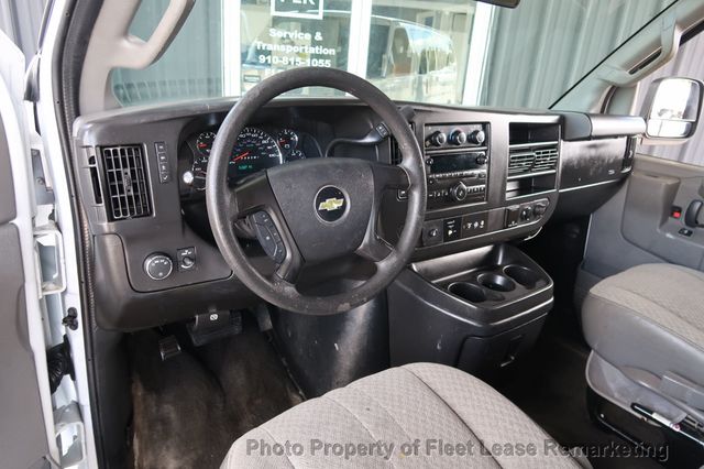 2016 Chevrolet Express Passenger Express 3500 15 Passnger Van LT - 23083001 - 9