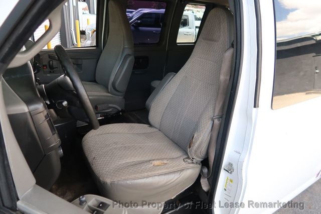 2016 Chevrolet Express Passenger Express 3500 15 Passnger Van LT - 23083001 - 10