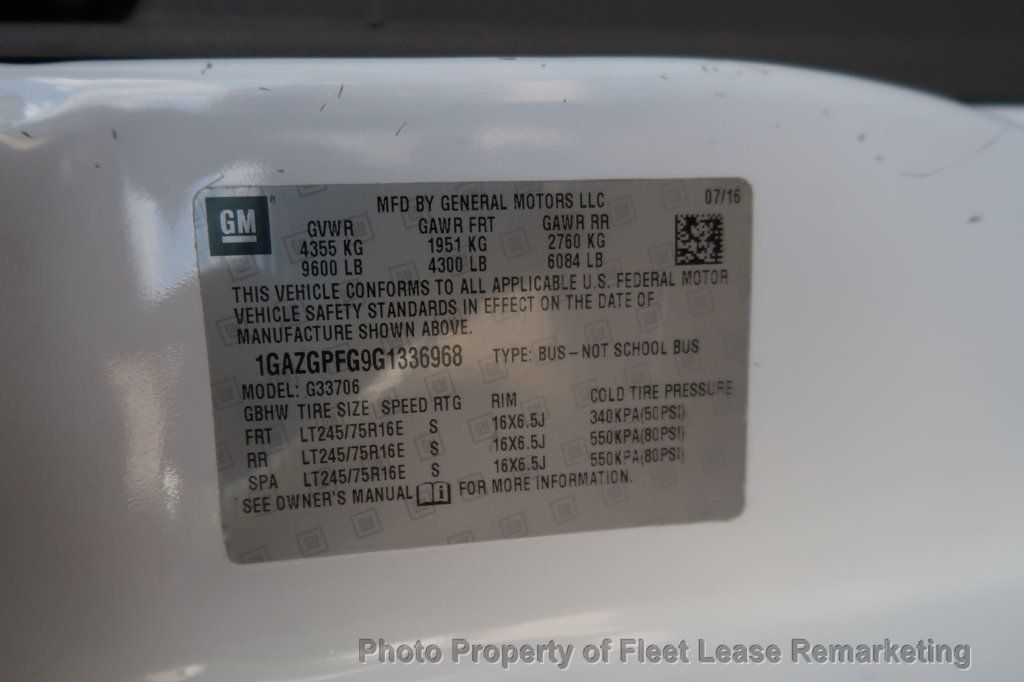 2016 Chevrolet Express Passenger Express 3500 15 Passnger Van LT - 23083001 - 13