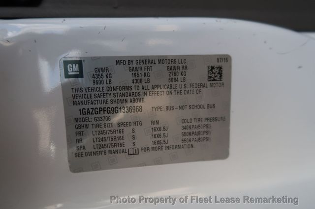 2016 Chevrolet Express Passenger Express 3500 15 Passnger Van LT - 23083001 - 13