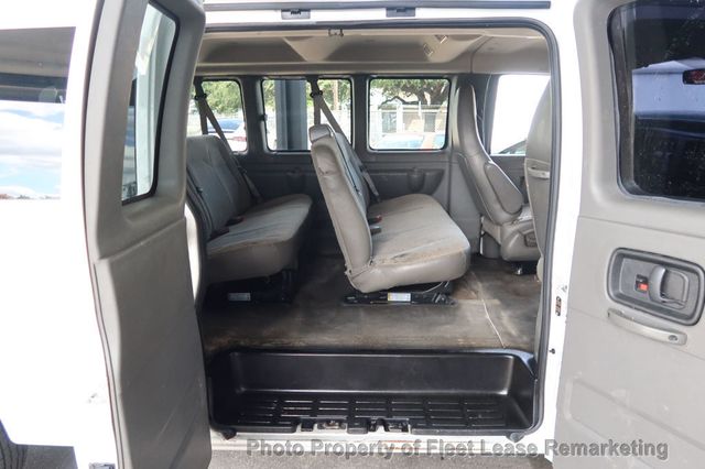 2016 Chevrolet Express Passenger Express 3500 15 Passnger Van LT - 23083001 - 15