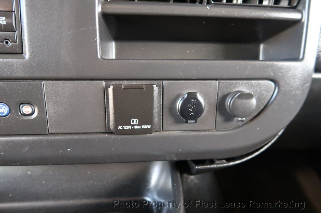 2016 Chevrolet Express Passenger Express 3500 15 Passnger Van LT - 23083001 - 29