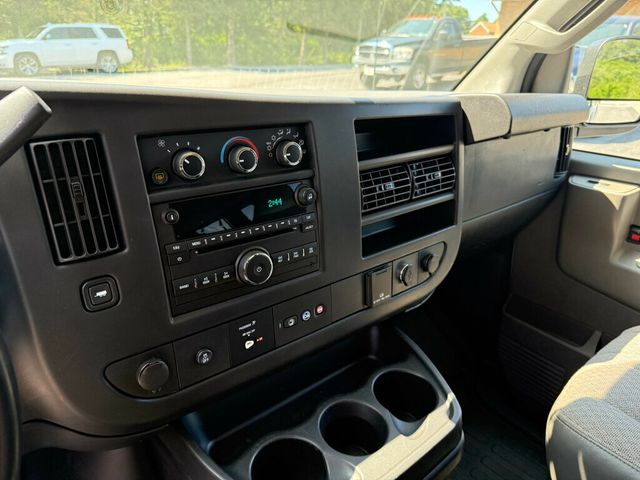 2016 Chevrolet Express Passenger ONE OWNER - 15 PASSENGER - 23051033 - 23