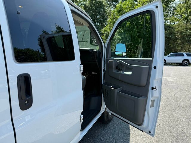 2016 Chevrolet Express Passenger ONE OWNER - 15 PASSENGER - 23051033 - 28