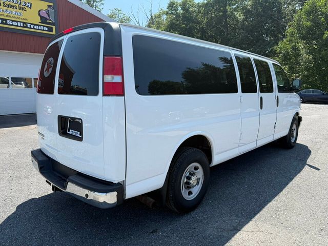2016 Chevrolet Express Passenger ONE OWNER - 15 PASSENGER - 23051033 - 2
