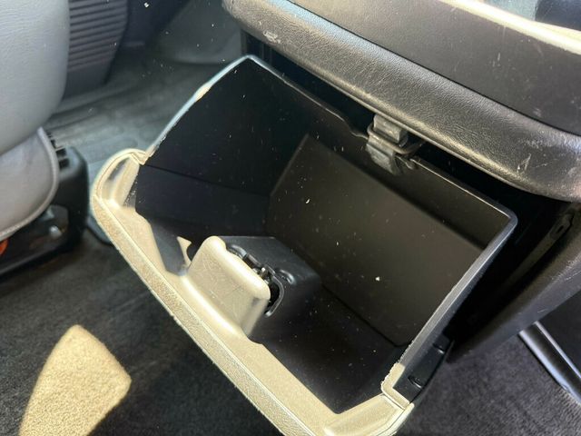 2016 Chevrolet Express Passenger ONE OWNER - 15 PASSENGER - 23051033 - 34