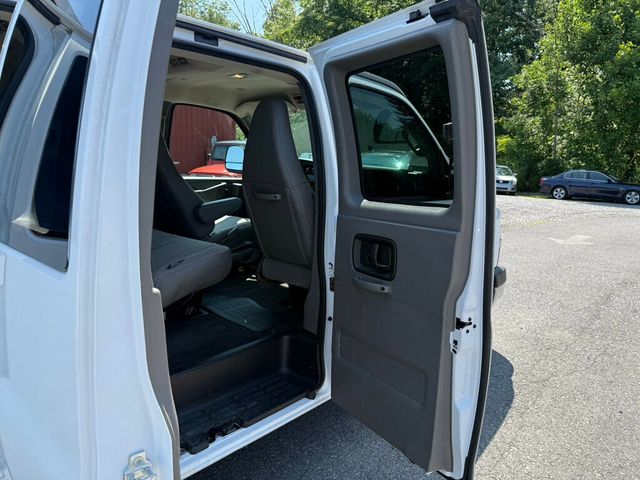 2016 Chevrolet Express Passenger ONE OWNER - 15 PASSENGER - 23051033 - 38