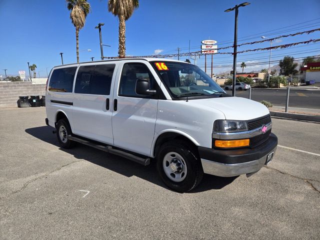 2016 Chevrolet Express Passenger RWD 2500 135" LT - 22769350 - 3