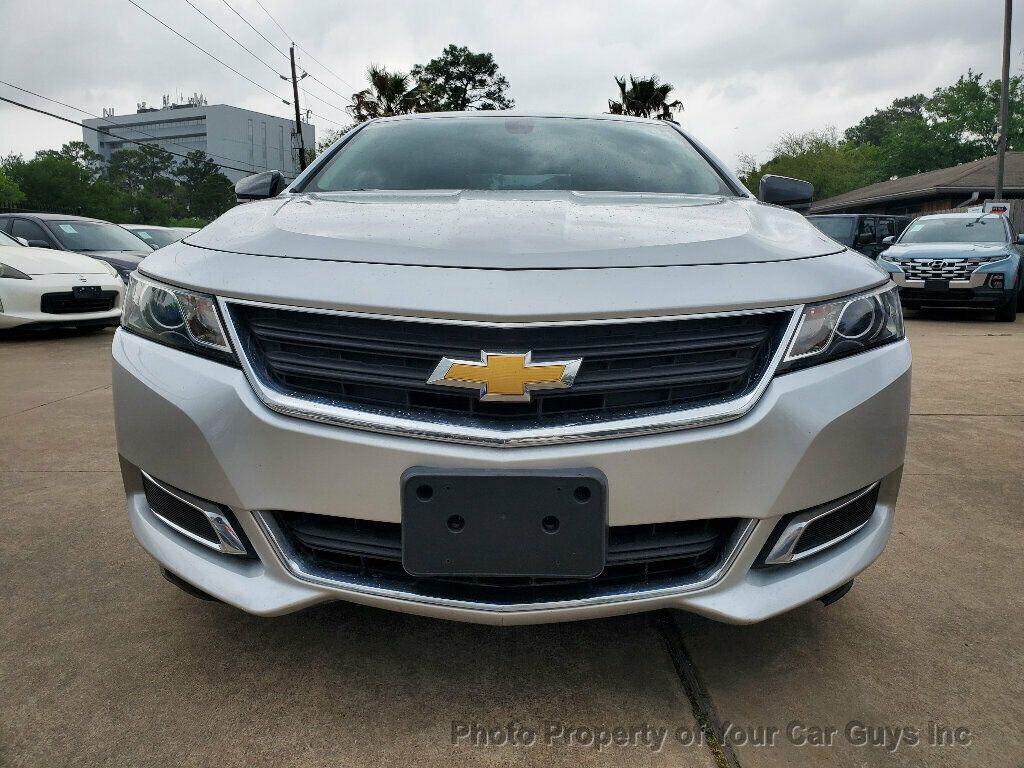 2016 Chevrolet Impala photo 3
