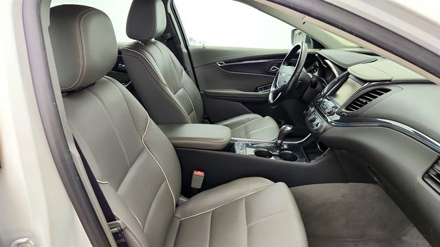 2016 Chevrolet Impala 4dr Sedan LTZ w/2LZ - 23074385 - 22