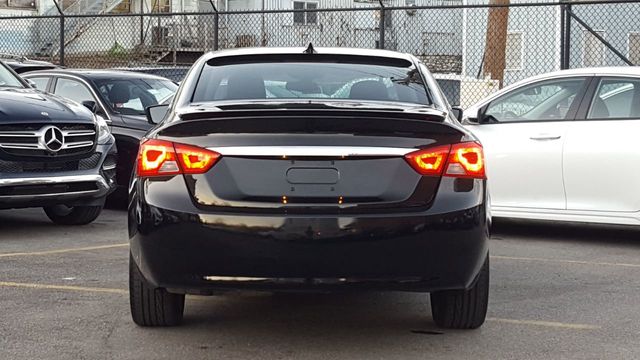 2016 Chevrolet Impala LT - 18505624 - 4