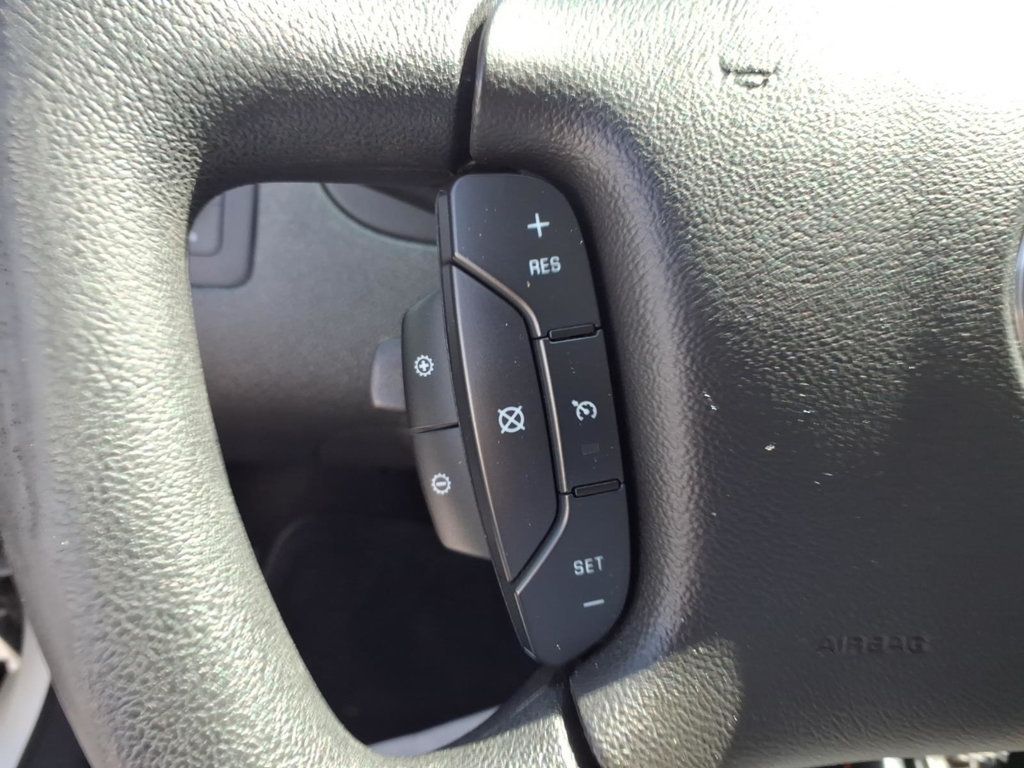 2016 Chevrolet Impala Limited LT Sedan 4D - 23025163 - 6