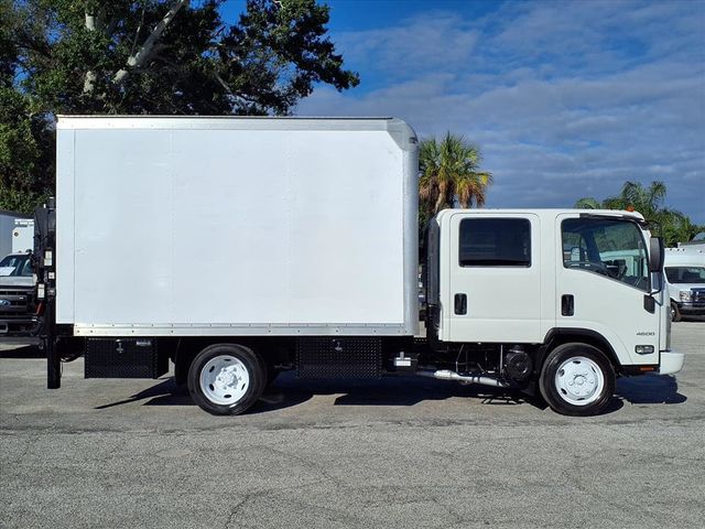 2016 Chevrolet LCF Crew Cab 4500 12' Box Truck w/Liftgate - 22938182 - 2