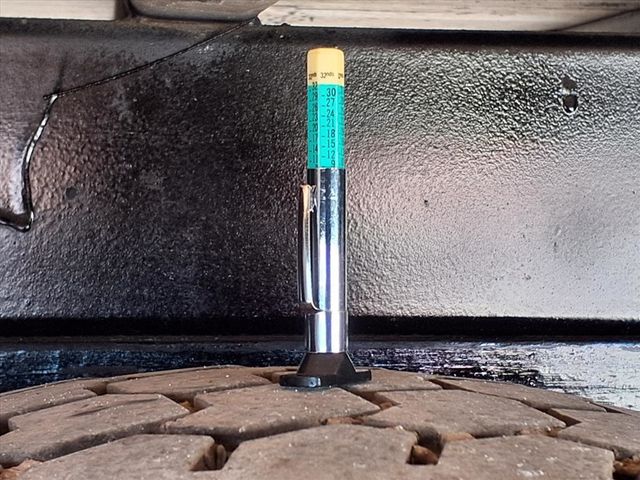 2016 Chevrolet LCF Crew Cab 4500 12' Box Truck w/Liftgate - 22938182 - 41