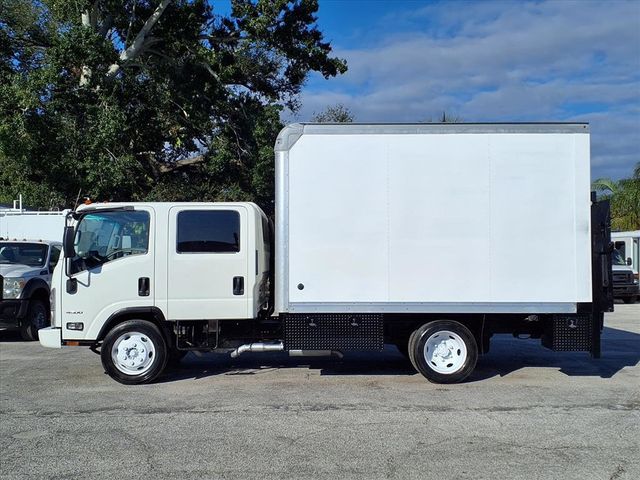 2016 Chevrolet LCF Crew Cab 4500 12' Box Truck w/Liftgate - 22938182 - 7
