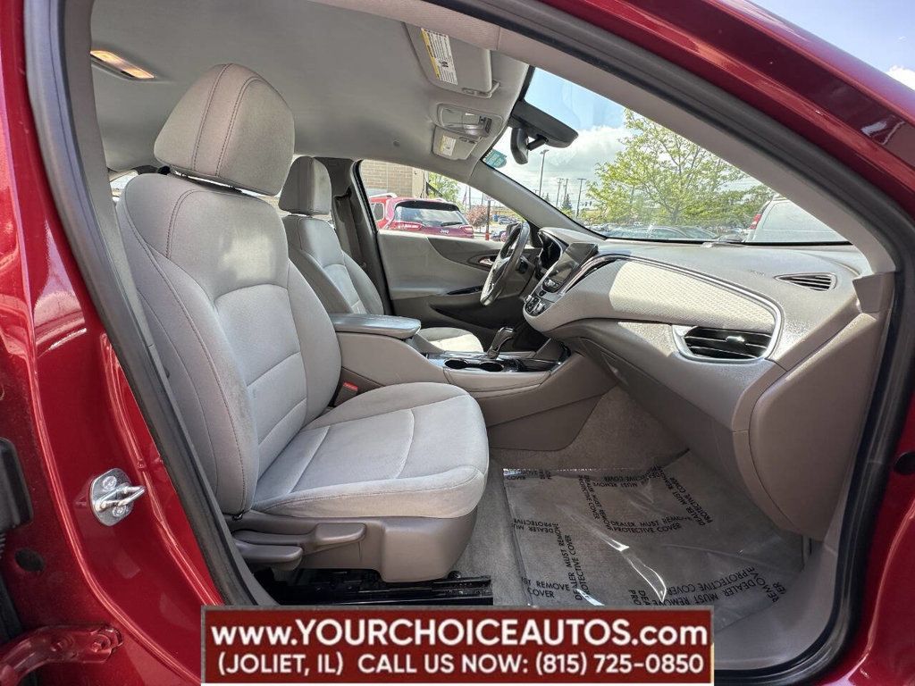 2016 Chevrolet Malibu 4dr Sedan LT w/1LT - 22840318 - 23