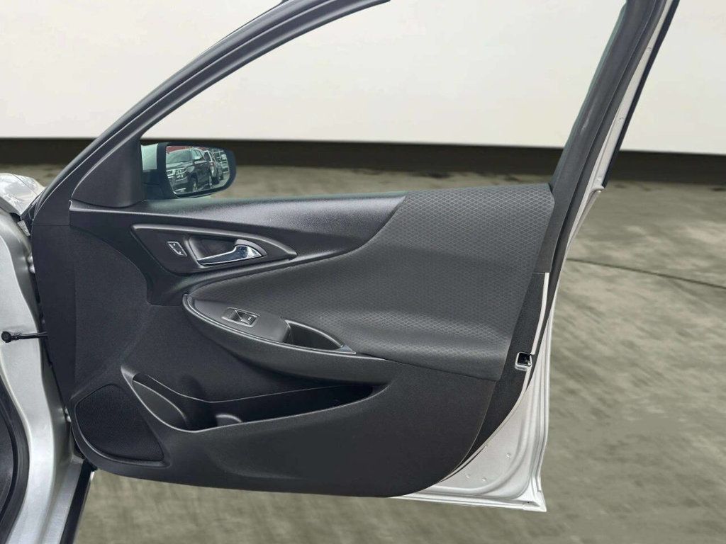 2016 Chevrolet Malibu 4dr Sedan LT w/1LT - 23006798 - 20