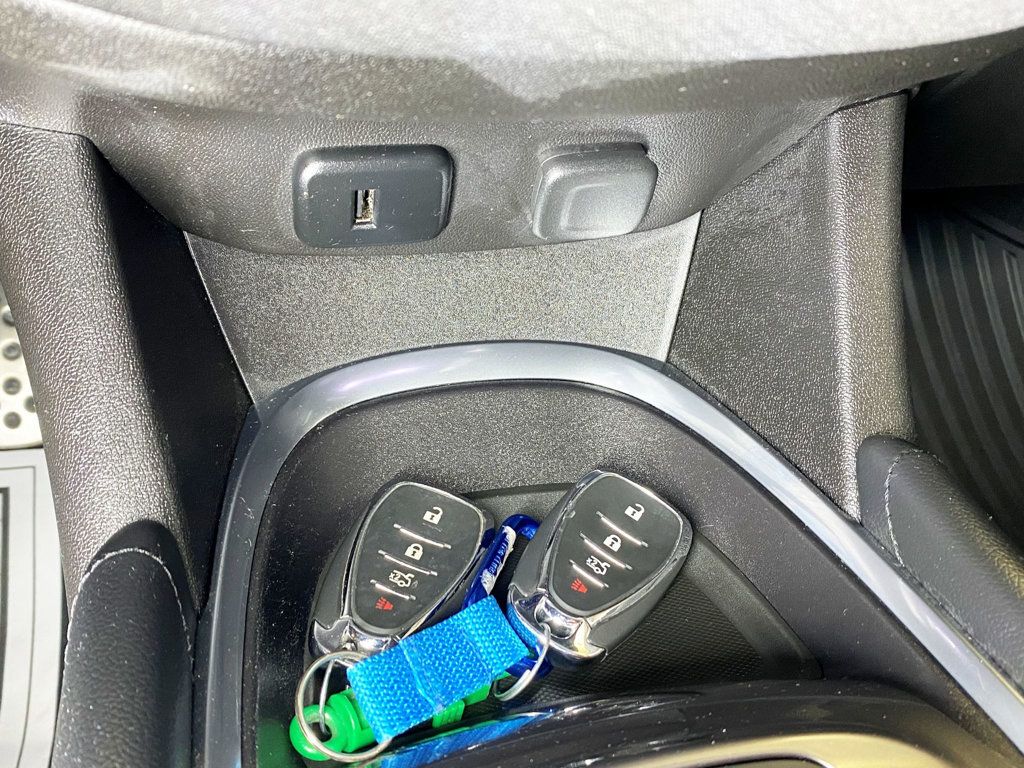 2016 Chevrolet Malibu 4dr Sedan LT w/1LT - 22966826 - 31